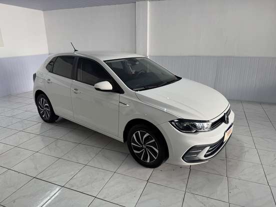 VOLKSWAGEN-POLO-2023