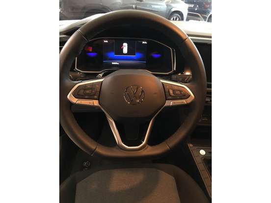 VOLKSWAGEN-POLO-2025