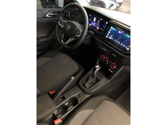 VOLKSWAGEN-POLO-2025