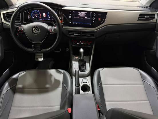 VOLKSWAGEN-POLO-1.0 200 TSI HIGHLINE AUTOMÁTICO VOLKSWAGEN-POLO-2019