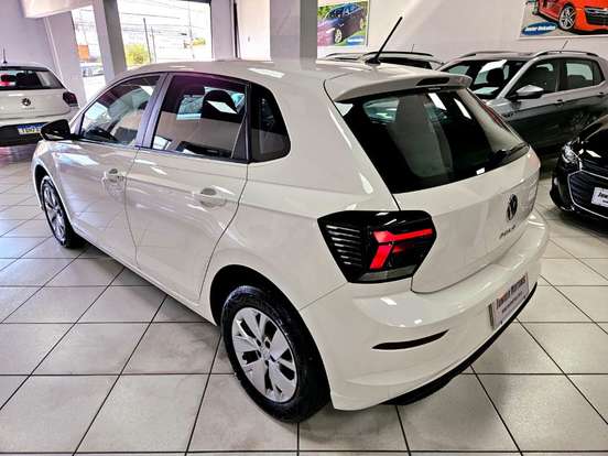 VOLKSWAGEN-POLO-2024