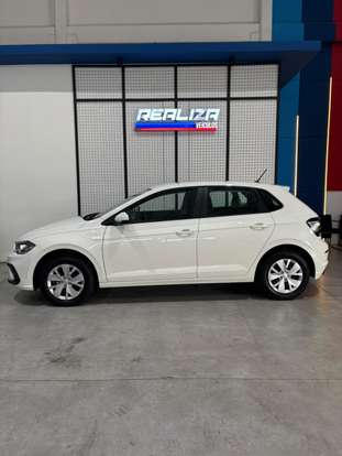 VOLKSWAGEN-POLO-2023