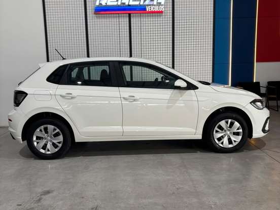 VOLKSWAGEN-POLO-1.0 MPI MANUAL VOLKSWAGEN-POLO-2023