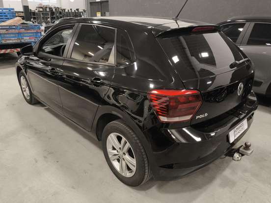 VOLKSWAGEN-POLO-2020