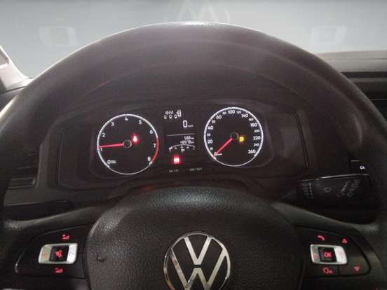VOLKSWAGEN-POLO-2023