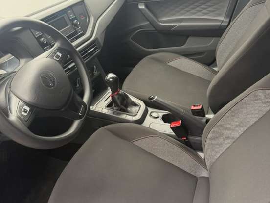 VOLKSWAGEN-POLO-2024