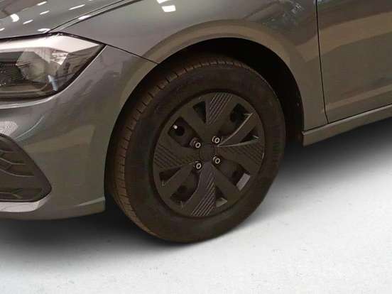 VOLKSWAGEN-POLO-2025