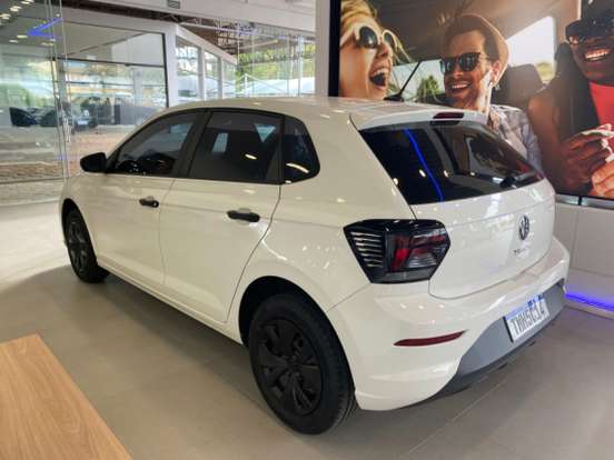 VOLKSWAGEN-POLO-2024