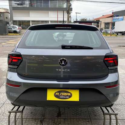 VOLKSWAGEN-POLO-2024