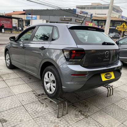 VOLKSWAGEN-POLO-2024