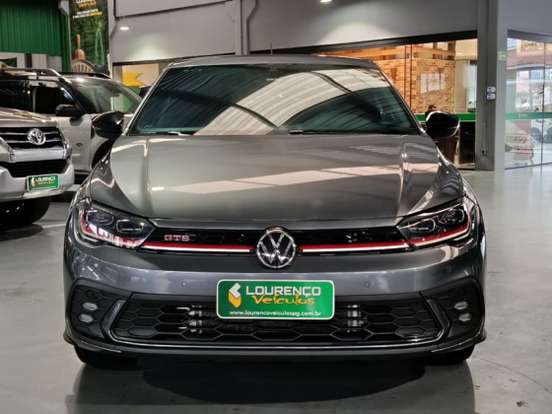 VOLKSWAGEN-POLO-2023