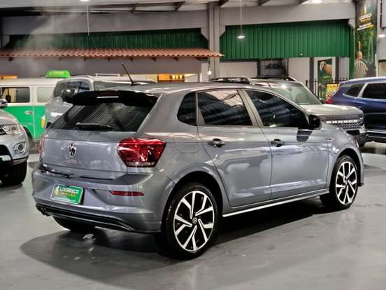VOLKSWAGEN-POLO-2023