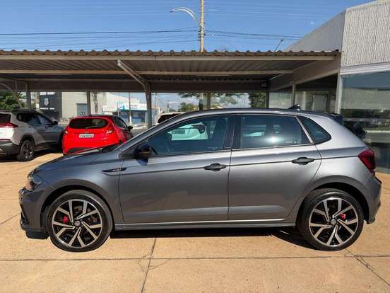 VOLKSWAGEN-POLO-1.4 250 TSI GTS AUTOMÁTICO VOLKSWAGEN-POLO-2022