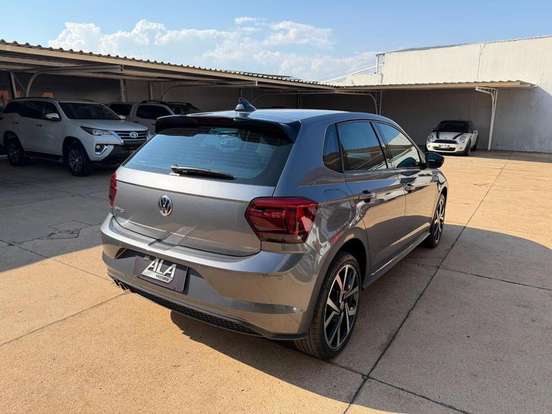 VOLKSWAGEN-POLO-1.4 250 TSI GTS AUTOMÁTICO VOLKSWAGEN-POLO-2022