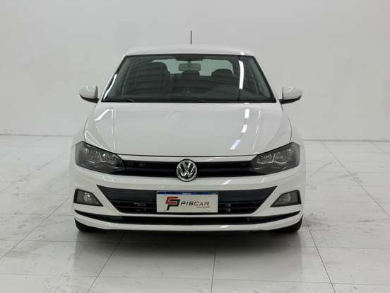 VOLKSWAGEN-POLO-2019