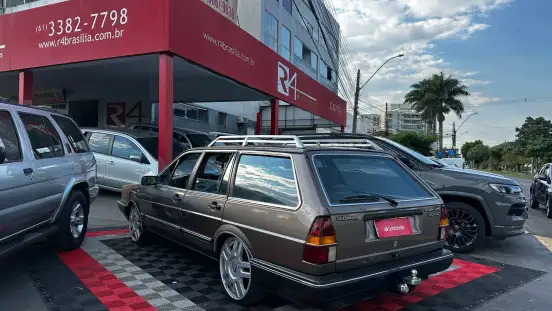 VOLKSWAGEN-QUANTUM-1989