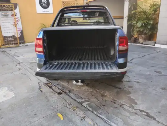VOLKSWAGEN-SAVEIRO-2017