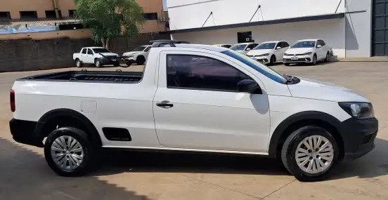 VOLKSWAGEN-SAVEIRO-2023
