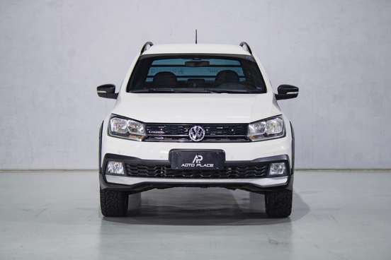 VOLKSWAGEN-SAVEIRO-2019