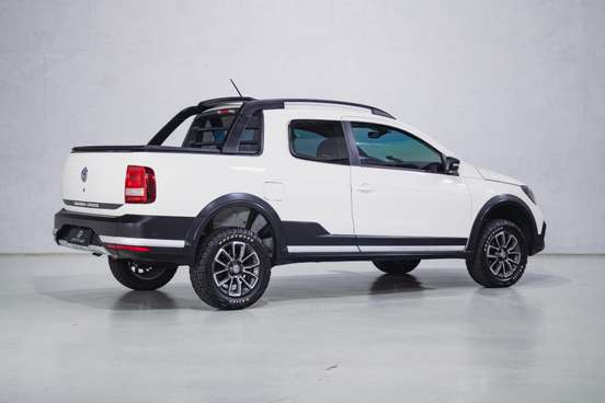 VOLKSWAGEN-SAVEIRO-2019