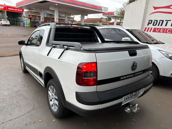VOLKSWAGEN-SAVEIRO-2013