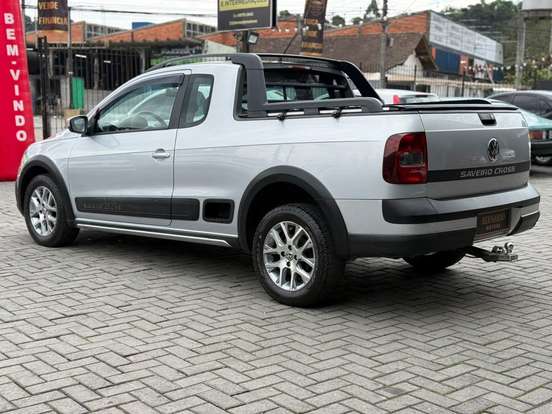 VOLKSWAGEN-SAVEIRO-2014