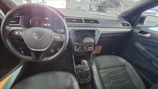 VOLKSWAGEN-SAVEIRO-2024