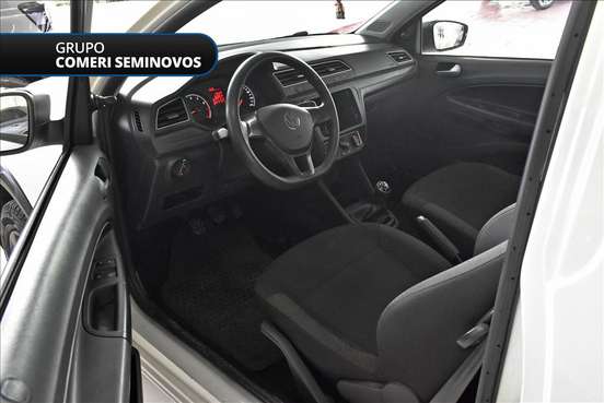 VOLKSWAGEN-SAVEIRO-2024