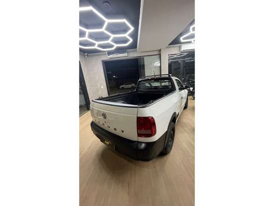 VOLKSWAGEN-SAVEIRO-2020