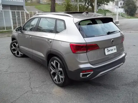 VOLKSWAGEN-TAOS-2024