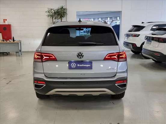 VOLKSWAGEN-TAOS-1.4 250 TSI TOTAL FLEX COMFORTLINE AUTOMÁTICO VOLKSWAGEN-TAOS-2021