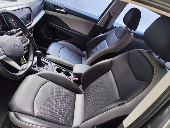 VOLKSWAGEN-TAOS-1.4 250 TSI TOTAL FLEX COMFORTLINE AUTOMÁTICO VOLKSWAGEN-TAOS-2023