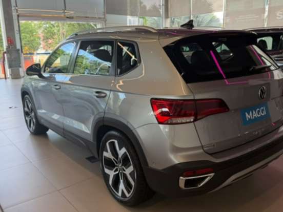 VOLKSWAGEN-TAOS-1.4 250 TSI TOTAL FLEX HIGHLINE AUTOMÁTICO VOLKSWAGEN-TAOS-2025