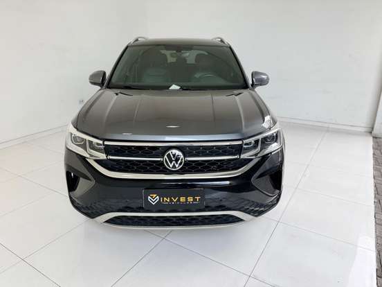 VOLKSWAGEN-TAOS-2021