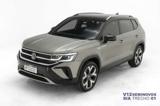 VOLKSWAGEN-TAOS-2023