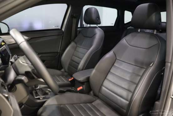 VOLKSWAGEN-TAOS-1.4 250 TSI TOTAL FLEX HIGHLINE AUTOMÁTICO VOLKSWAGEN-TAOS-2025
