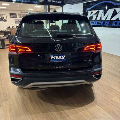 VOLKSWAGEN-TAOS-2024