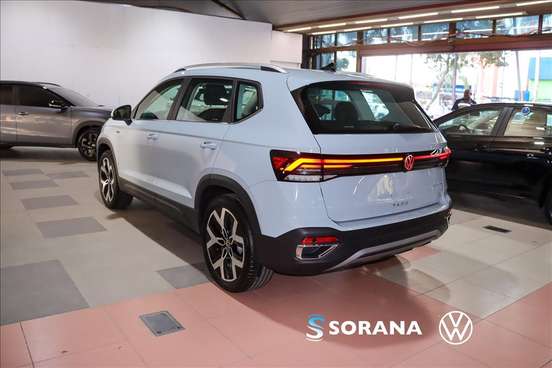 VOLKSWAGEN-TAOS-2026