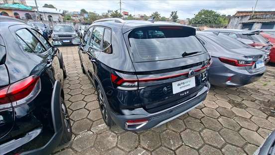 VOLKSWAGEN-TAOS-2025