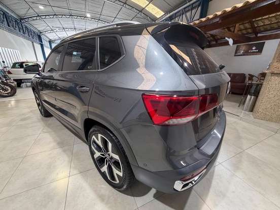 VOLKSWAGEN-TAOS-1.4 250 TSI TOTAL FLEX HIGHLINE AUTOMÁTICO VOLKSWAGEN-TAOS-2023