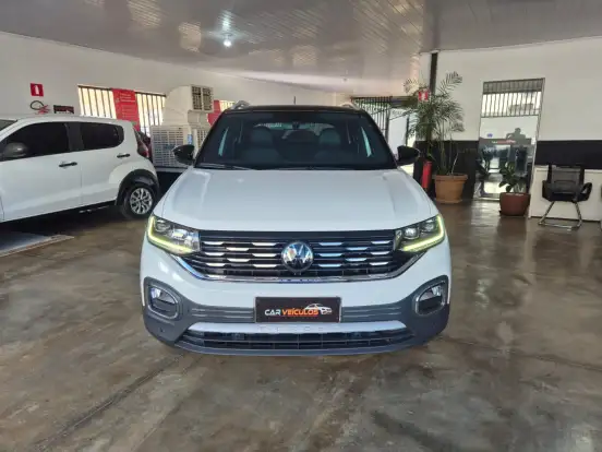 VOLKSWAGEN-T-CROSS-1.4 250 TSI TOTAL FLEX HIGHLINE AUTOMÁTICO VOLKSWAGEN-T-CROSS-2022