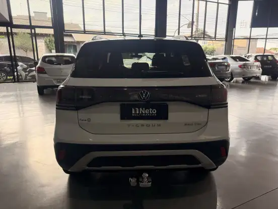VOLKSWAGEN-T-CROSS-2025