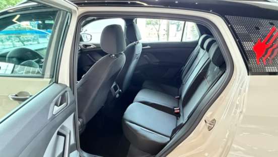 VOLKSWAGEN-T-CROSS-2026