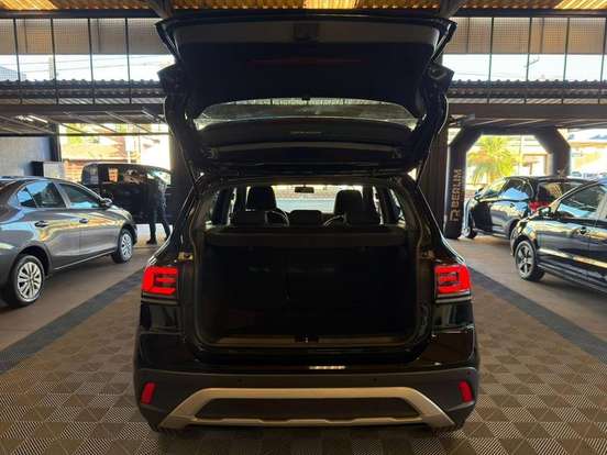 VOLKSWAGEN-T-CROSS-2024