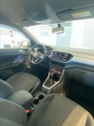 VOLKSWAGEN-T-CROSS-2022