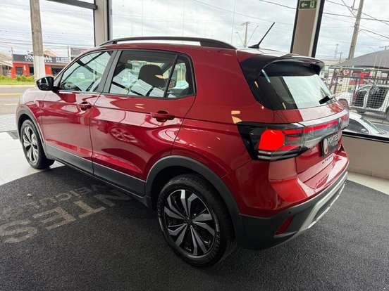 VOLKSWAGEN-T-CROSS-2025