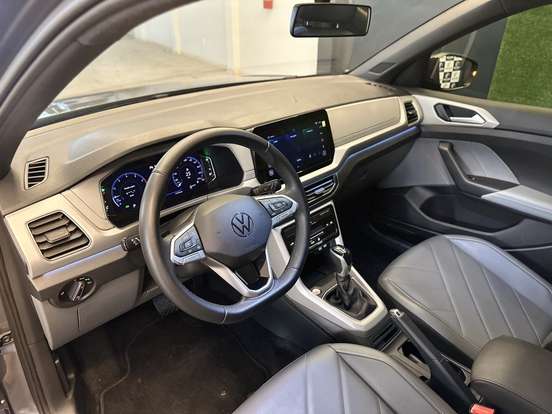 VOLKSWAGEN-T-CROSS-2025