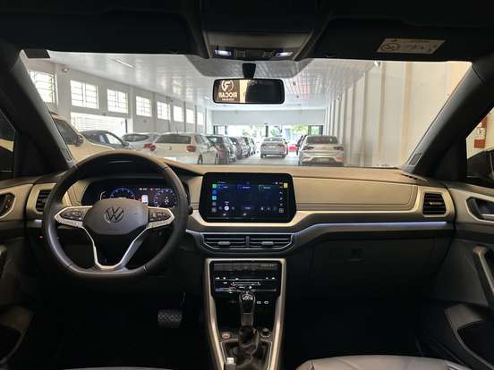 VOLKSWAGEN-T-CROSS-2025