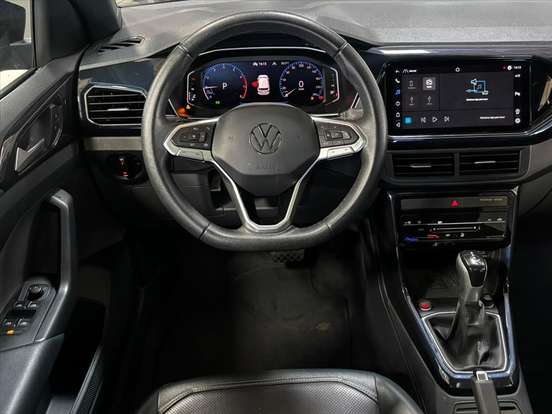 VOLKSWAGEN-T-CROSS-2023
