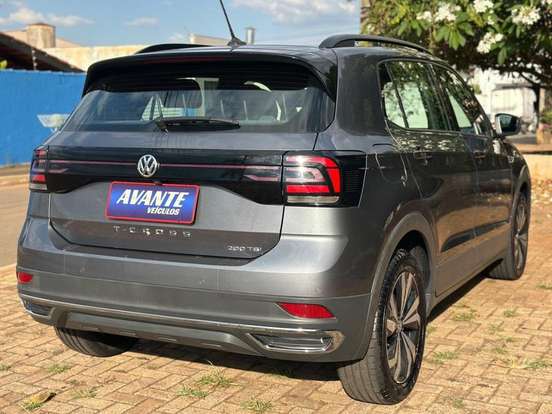 VOLKSWAGEN-T-CROSS-1.0 200 TSI TOTAL FLEX COMFORTLINE AUTOMÁTICO VOLKSWAGEN-T-CROSS-2021